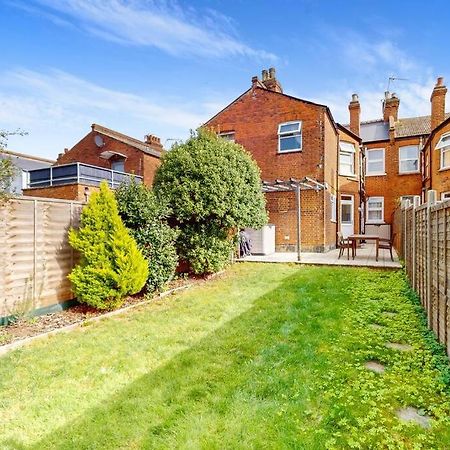 Spacious 2Bd Apartment Cricklewood Londra Esterno foto